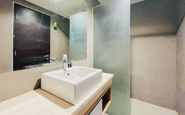 Delightful Studio Space At Apartment Patraland Amarta