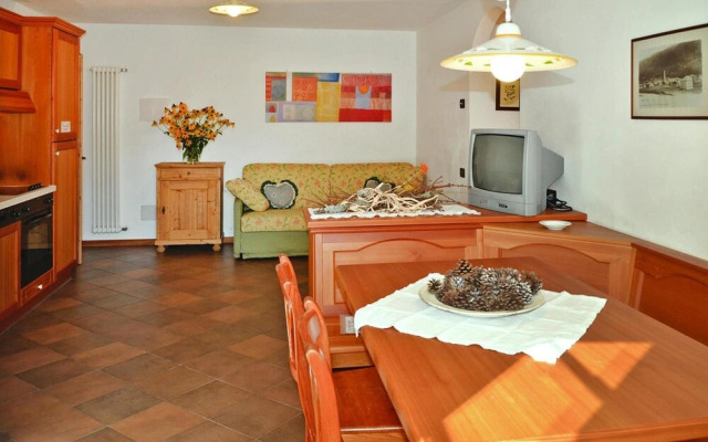 Apartment in Pellizzano With Paid Sauna