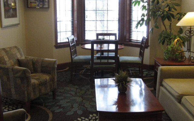 Staybridge Suites Kalamazoo by IHG