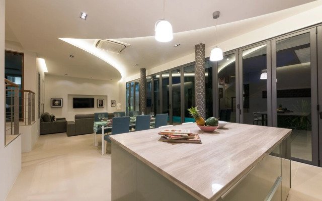 Picasso Villa Phuket - Paloma