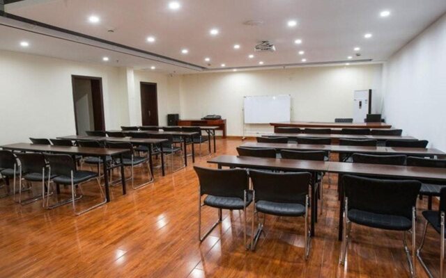 GreenTree Inn Linxi Pingyi MenGYAng Road Express Hotel