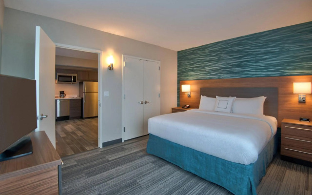 TownePlace Suites by Marriott Miami Airport