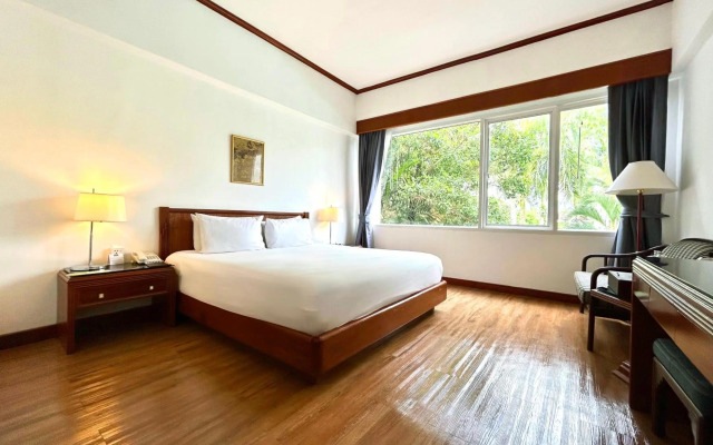 Centara Life Hotel Mae Sot