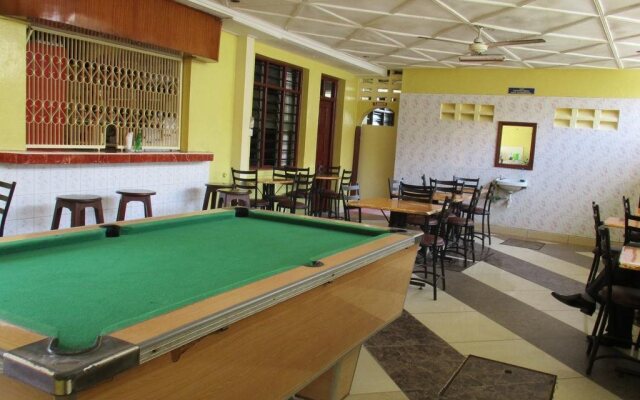 Ganjoni Wananchi Hotel