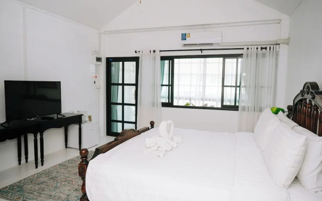 The courtyard Chiangrai