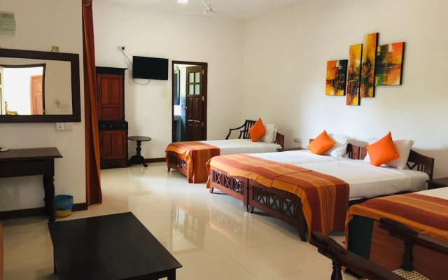 Hotel Sunflower