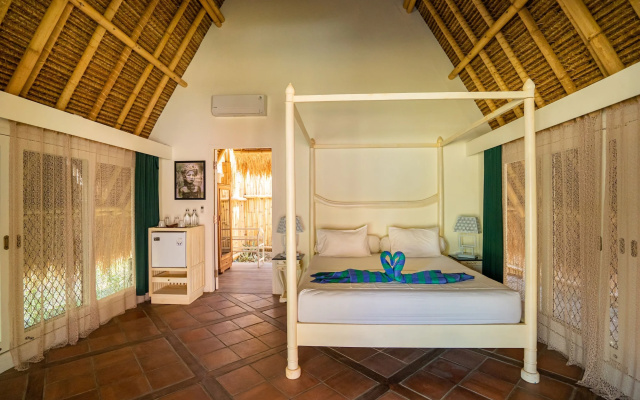 Villa Matahari Terbenam – Guest Rooms – Mataram