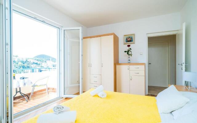 Apartment Lia