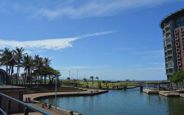 2 Sleeper with King Bed at Point Waterfront