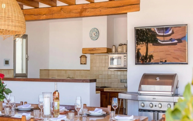 Holiday Home in Stunning Ibizan Landscape