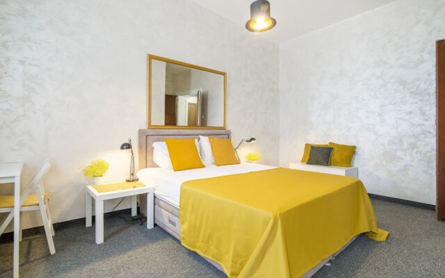 Central Business Apartments BW