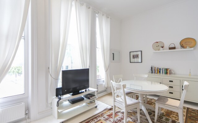 FG Property - Notting Hill, Westbourne Park Road