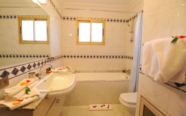 Appart Hotel Amina Resort & Spa