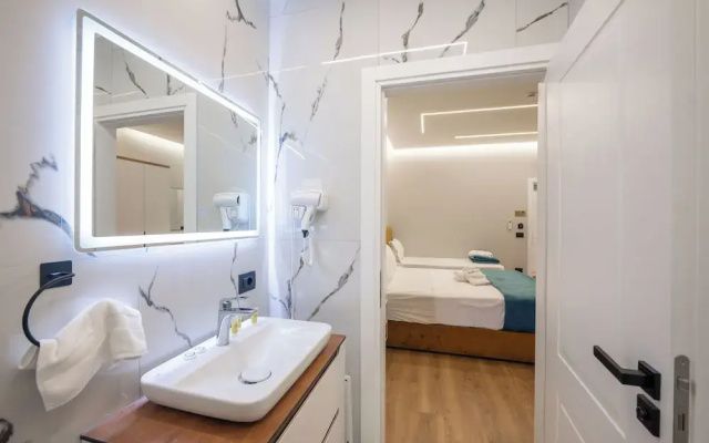 Golemi Lux Hotel