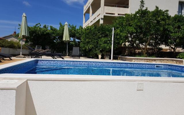 Apartment Petrinic V
