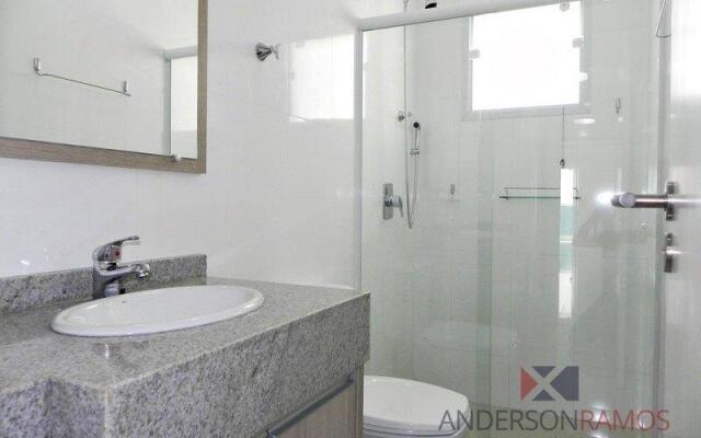 1058 - Praia de Bombinhas locação de temporada