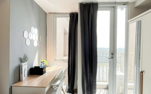 Nice Studio Near Tokyo Hub At Tokyo Riverside Pik 2 Apartment – Guest Rooms – Jakarta