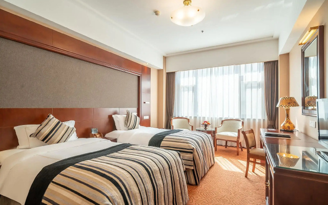 Yantai Golden Gulf Hotel