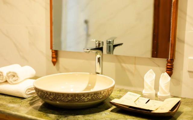 Two Seasons Siem Reap Hotel