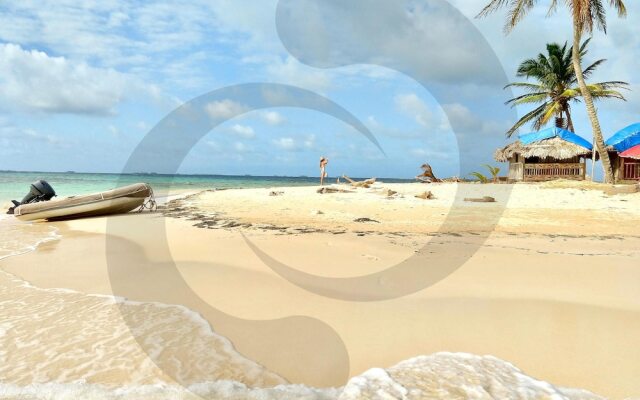 San Blas Secluded Paradise Beach Cabins