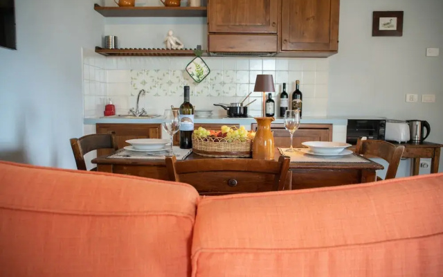 Studio Apartment in a Farmhouse With Swimming Pool