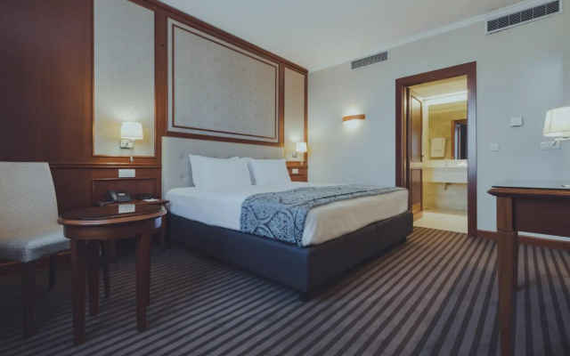 Holiday Inn Skopje by IHG