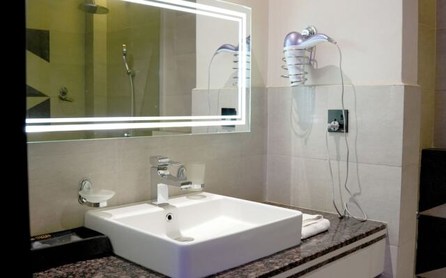 2020 Hotels & Apartments