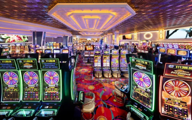 Rainbow Hotel Casino by Peppermill Resorts