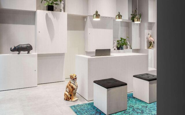 AMANO HOME Apartments