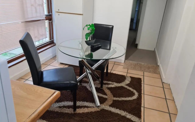 Zenith House Boston Self Catering Accomodation