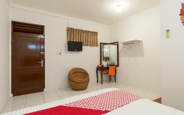 Titipapan Residence By OYO Rooms