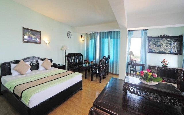 The Sunriver Boutique Hotel Hue