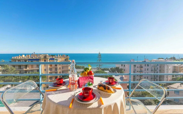 Sofy Apartment- Sea View & Private Parking