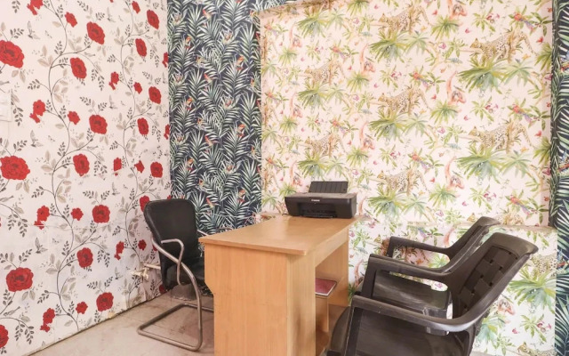 Motel Vishesh by OYO Rooms