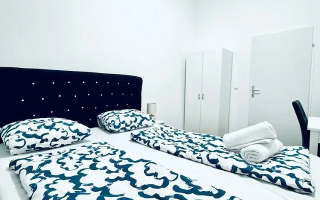 Affordable 5BR Apartment Atzgersdorf