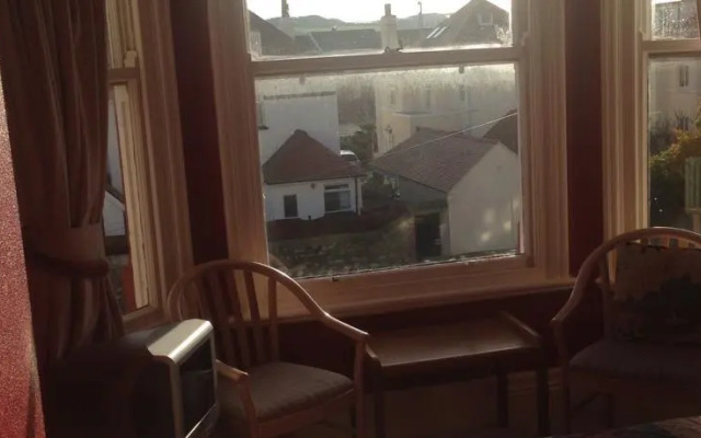 Westdale Guesthouse