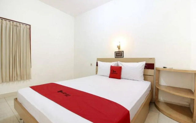 RedDoorz Syariah @ Jalan Menteri Supeno