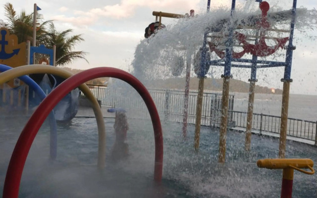 ZilleVille Studio Suite Seaview With Balcony at Imperium Residence