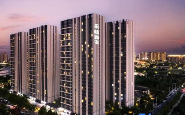 Le Ju Hotel(Zhengzhou Diehu Park Riverside Metro Station)