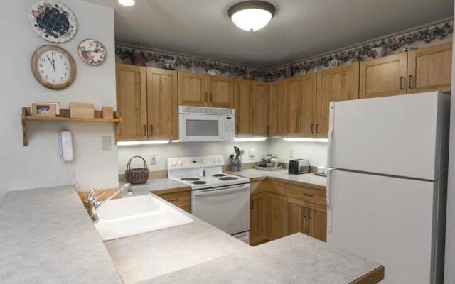 Kintla 302 - 3 Br Condo