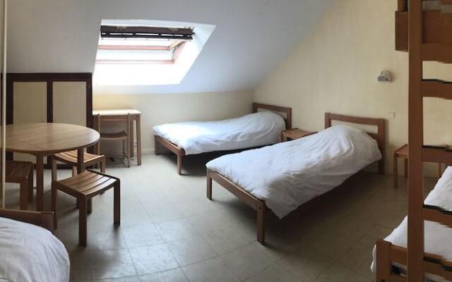 CRJS et Auberge de Jeunesse - Hostel