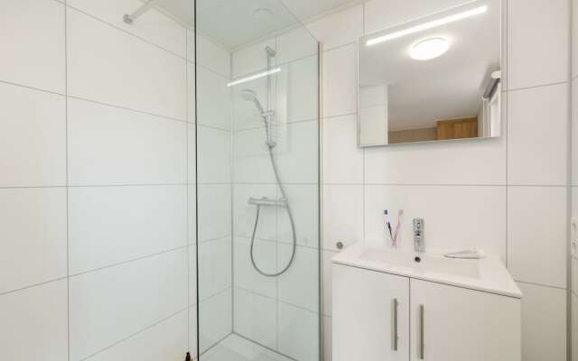 Comfortable Chalet With two Bathrooms Near the Beach