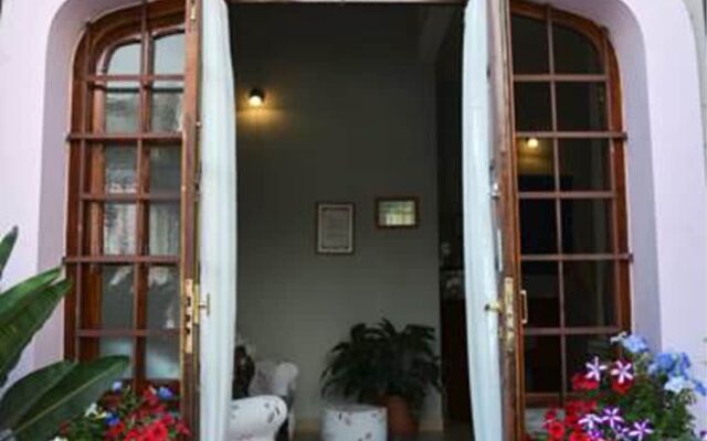 Sayta Hostal