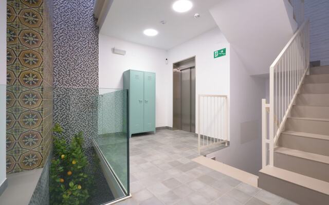 Naranjas y Limones, by Homing U