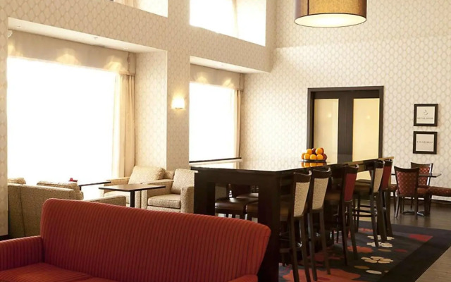 Hampton Inn & Suites by Hilton Lethbridge