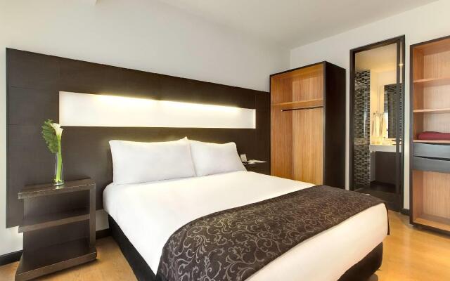 Hotel Continental Bluedoors