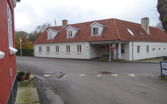 Hjarbæk Bed and Breakfast