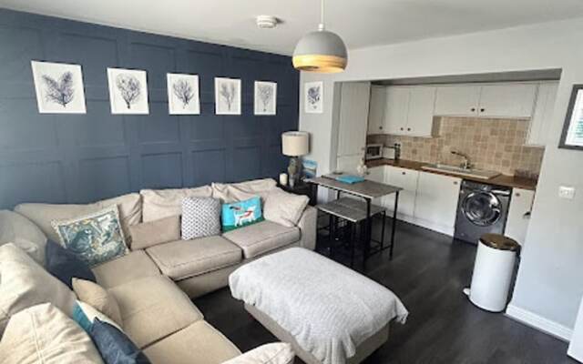 Beautiful 2-bed Apartment in Rhosneigr