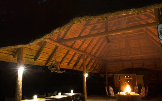 Maninghi Lodge