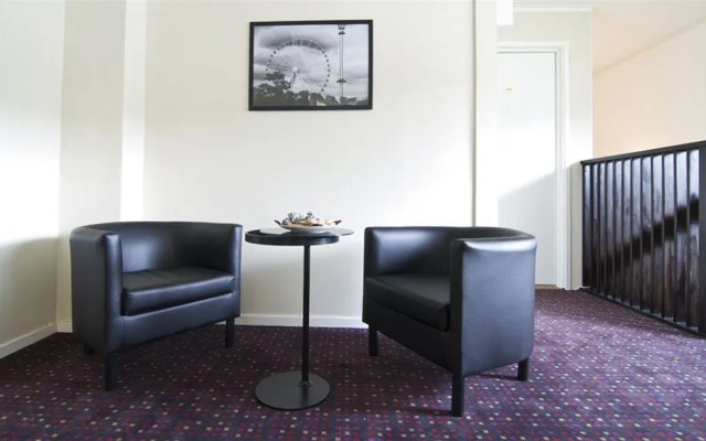 Hotel and Vandrarhem 10